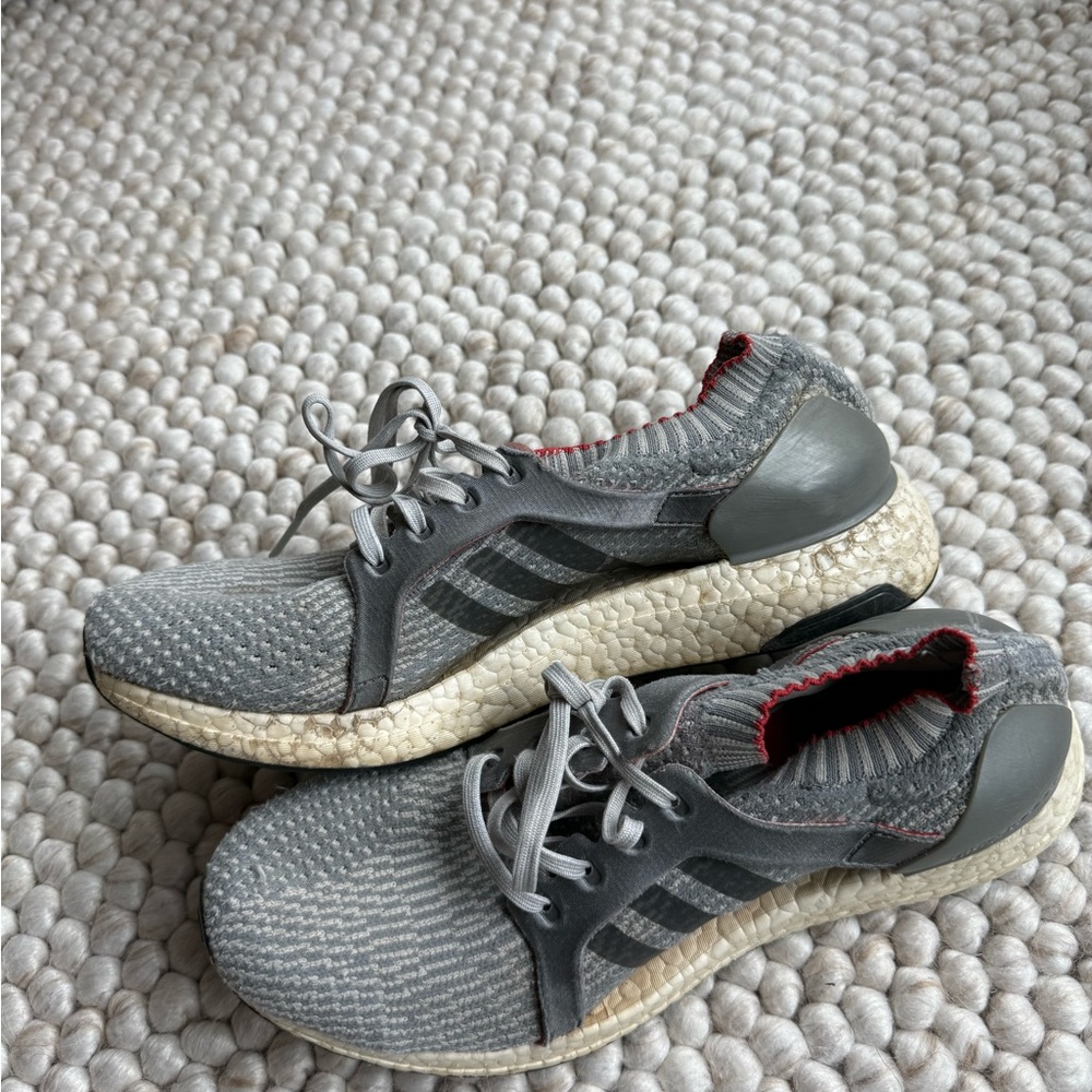 Adidas Ultra Boost Women’s Sneakers Size 10